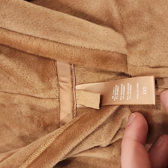 Skims Velvet Sweater Size XXS - Picture 2 of 3